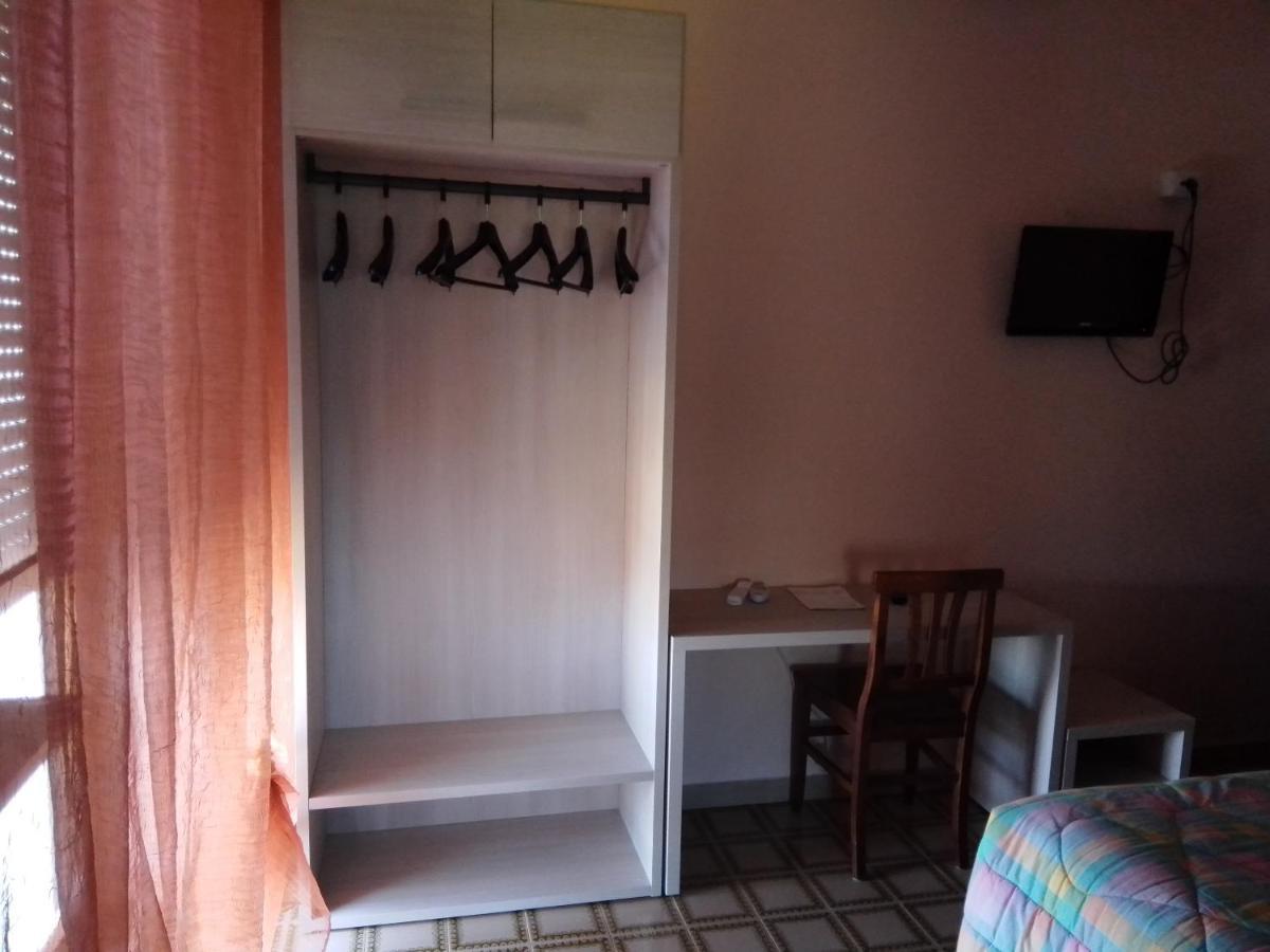 Albergo Maria Cristina Esperia 외부 사진